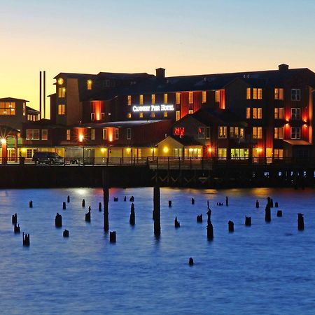 Cannery Pier Hotel & Spa 아스토리아 외부 사진